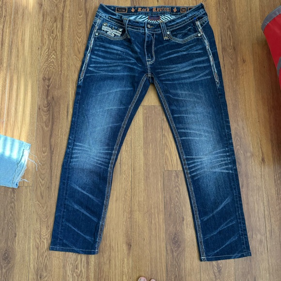 Rock Revival Jeans - Picture 2 of 4